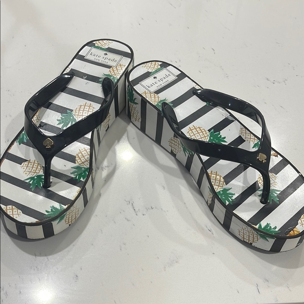 Kate Spade Pineapple wedge heel sandals-Women size 10
